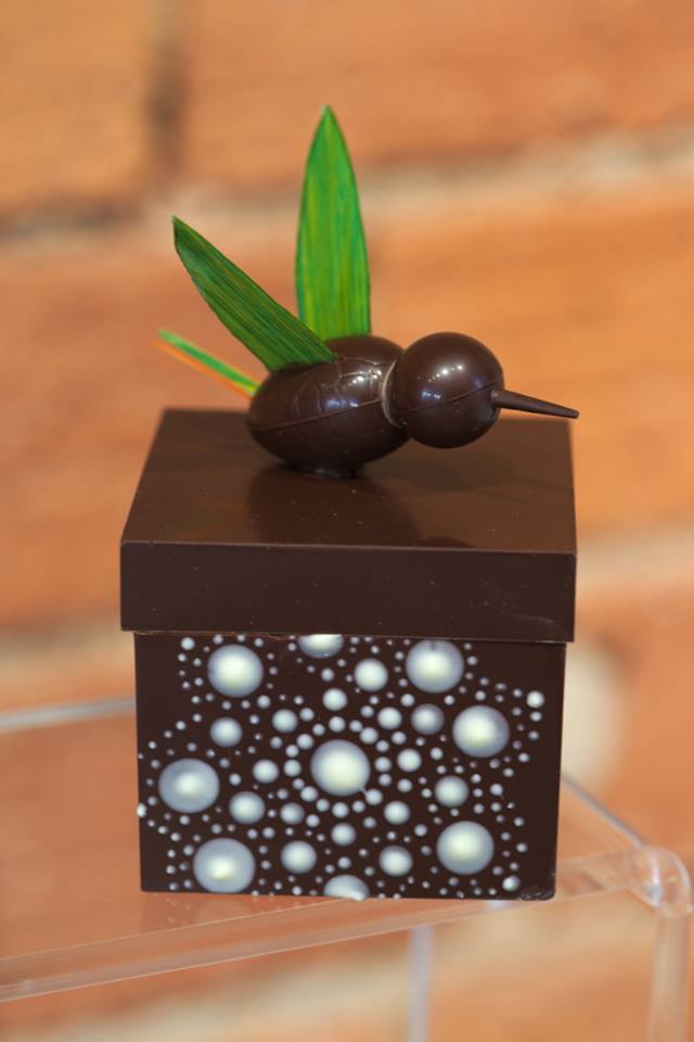 Cadeau en chocolat (lait) - Espèce de Ganache - Chocolaterie artisanale